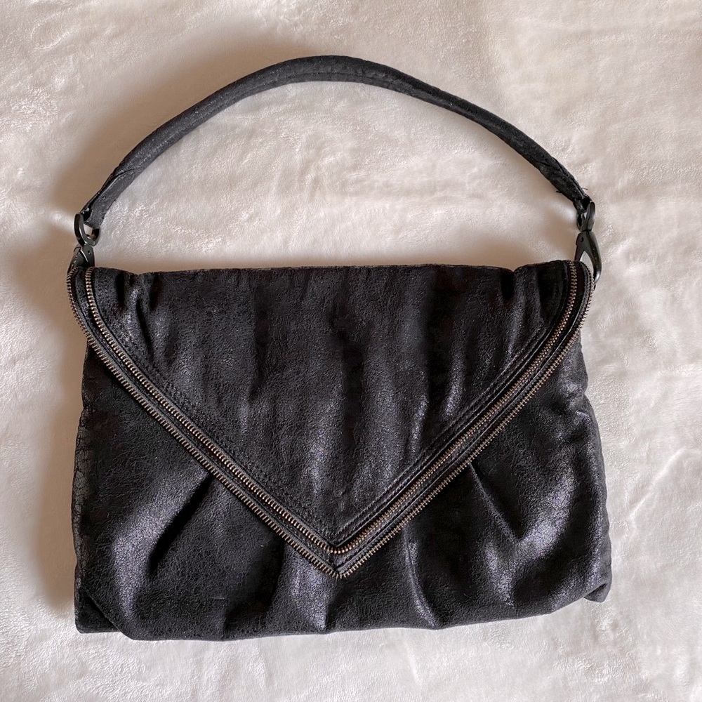 Matt & Nat Black Shoulder Bag